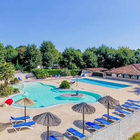 Camping Mobile Location A La Semaine Sainte-Eulalie-en-Born